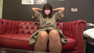 [Saki-chan dengan kulit gelap yang suka menyalahkan, tembakan merangkap faraj berterusan ke faraj terkenal yang tidak dapat dinafikan meletus]