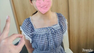 【第35拍】Arisa 18歲學生 裙子遮不住的大碼女人臟褲一曲調到鼻尖！這味道讓人上癮！ 【自拍】