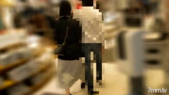 [Einzelperson] Diese Dekaarschfrau ist wieder straffällig. Ich hatte Spaß beim Einkaufen mit meinem Mann, also nahm ich ihn mit. Klingelton. Wo beginnt die Trennung der Ehe?