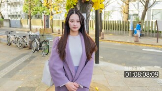、คนอายุ 18 ปี ผู้หญิงสวย แต่เป็นคนจริงๆ ผู้หญิงที่ดี. ที่แนะนำ. การยิงหยินดาวแบบดั้งเดิม