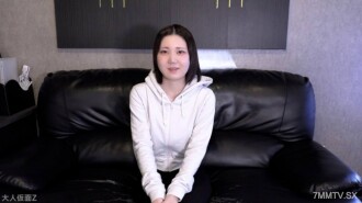 Shino (19) Nouvelle venue rurale, troisième battement. Tige vibrante rudimentaire enfoncée dans l'anus, retour à la position inversée à mi-jambes, et l'anus est pénétré dans les organes génitaux et l'anus