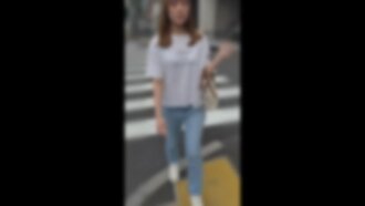 [Penggambaran Persendirian] Seorang isteri muda yang bekerja sebagai artis kuku. Dia takut dengan seorang lelaki yang kelihatan garang dan melakukan apa sahaja yang disuruhnya sehingga akhir...